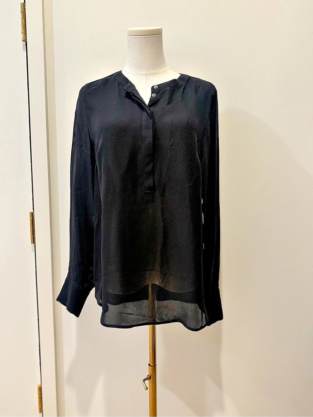 J.Crew Black 100% Viscose Popover Blouse Long Sleeve Size 6